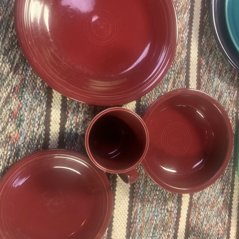 Fiesta Cinnabar 4 Piece Set - Picture 2 of 11